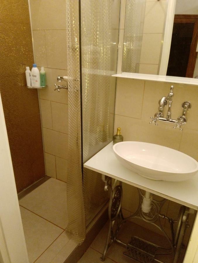 Classical Budapest Apartment In The Old Pest Экстерьер фото